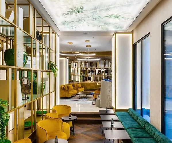 Emerald Hotel By Continental Group